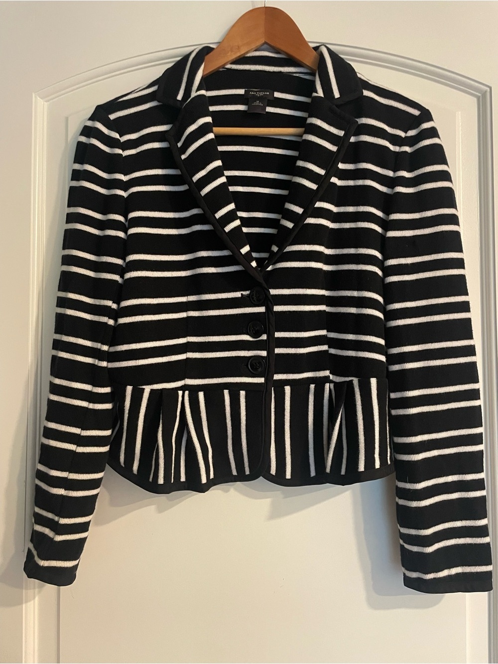 Ann Taylor Peplum Black White Striped Cotton Blazer Jacket Collared Button M